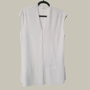 MM.LaFleur The Lagarde Top Light Grey V-Neck Cap Sleeve Blouse Size L